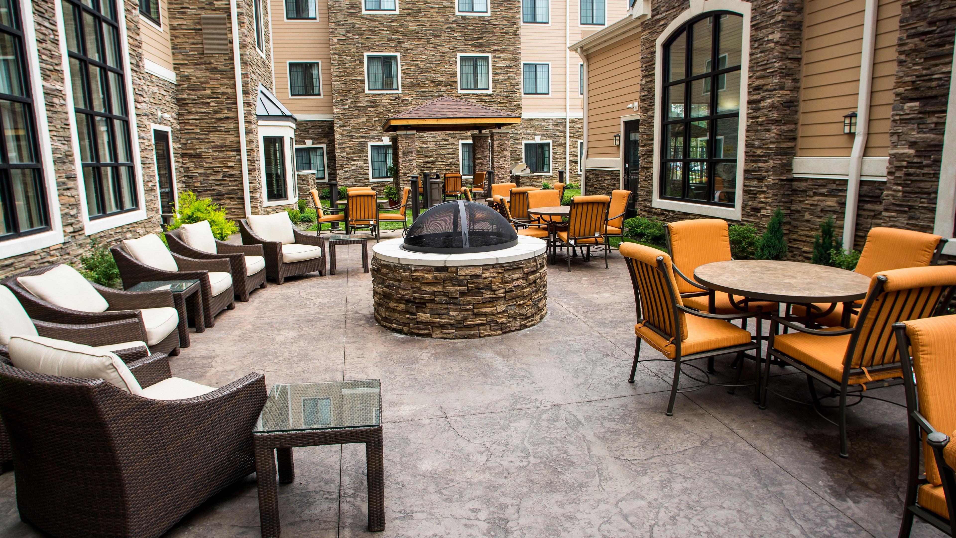 Staybridge Suites Lexington By Ihg Esterno foto